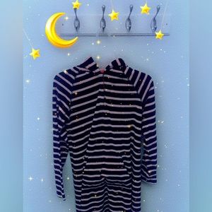 Blue and pink wearable blanket